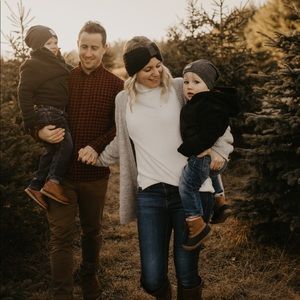 Meet your Posher, Dana